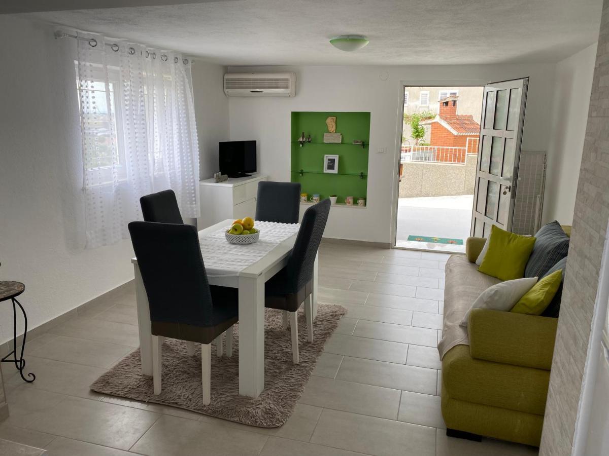 Apartment Carmen Trogir Kültér fotó