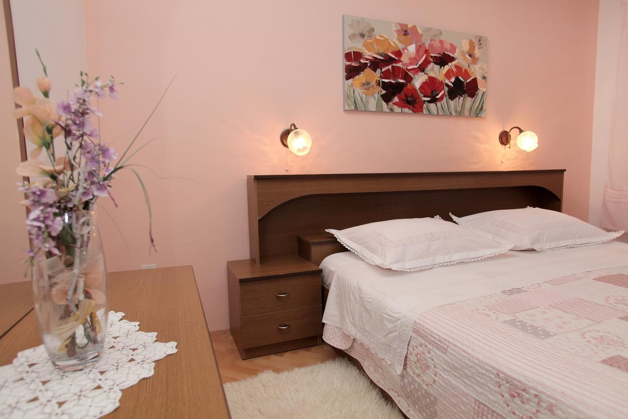 Apartment Carmen Trogir Kültér fotó