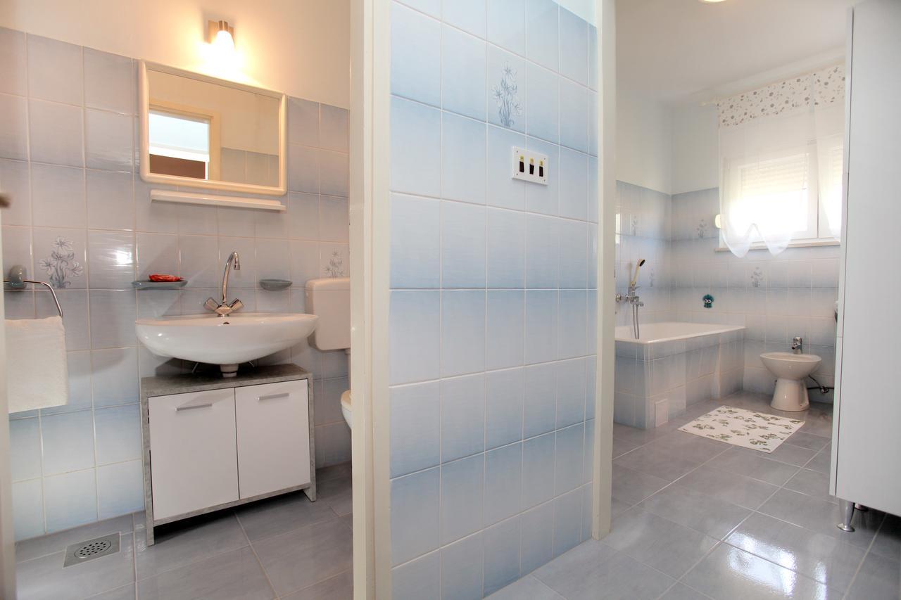 Apartment Carmen Trogir Kültér fotó